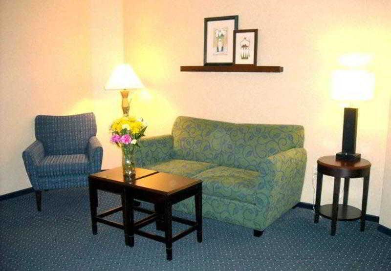 Springhill Suites Pittsburgh Mills Tarentum Стая снимка
