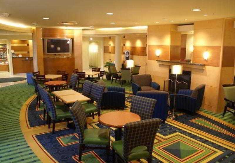 Springhill Suites Pittsburgh Mills Tarentum Интериор снимка